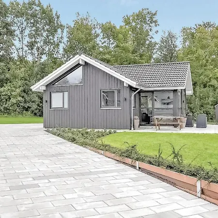 4 Bedroom Awesome In Haderslev *