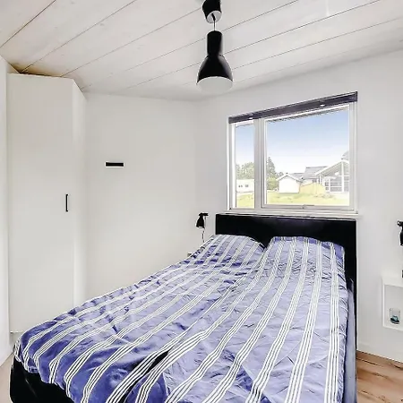 4 Bedroom Awesome In Haderslev Holiday home Kelstrup Strand