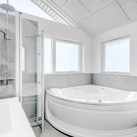 Awesome Home In Haderslev With Sauna *